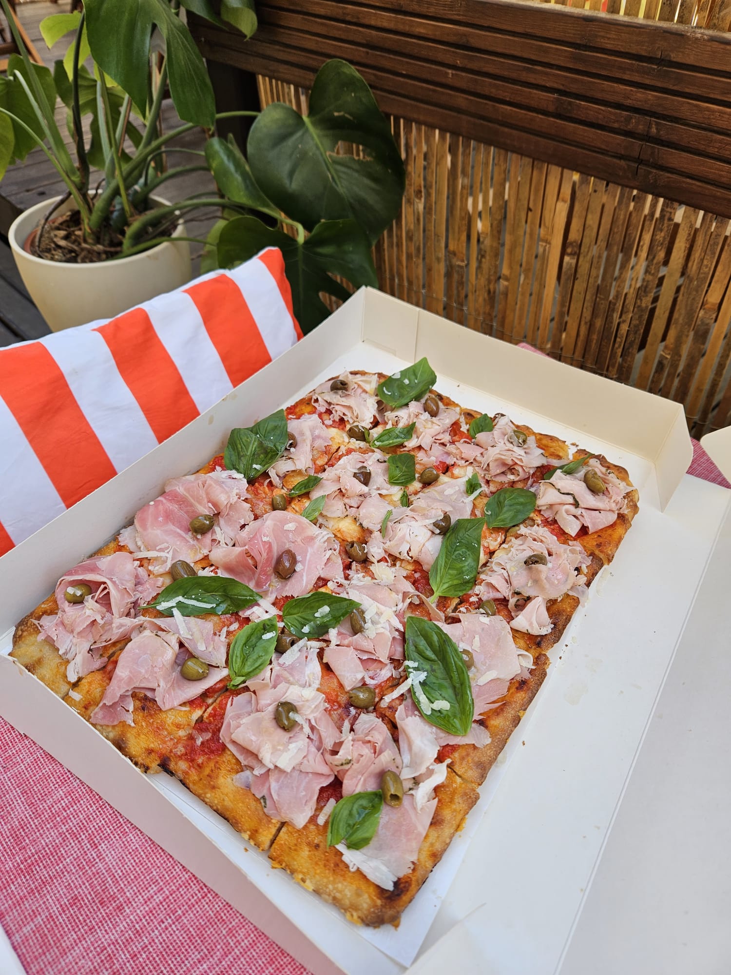 Buffet traiteur italien préparé par la Focacherie à Toulon — réalisation 2